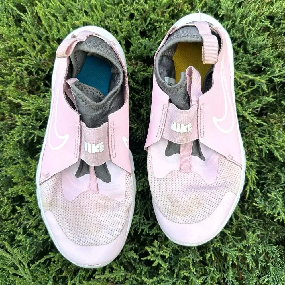 Nike Kids' Flex Runner 2 Sneaker Size 3Y‎ Pink Shoes